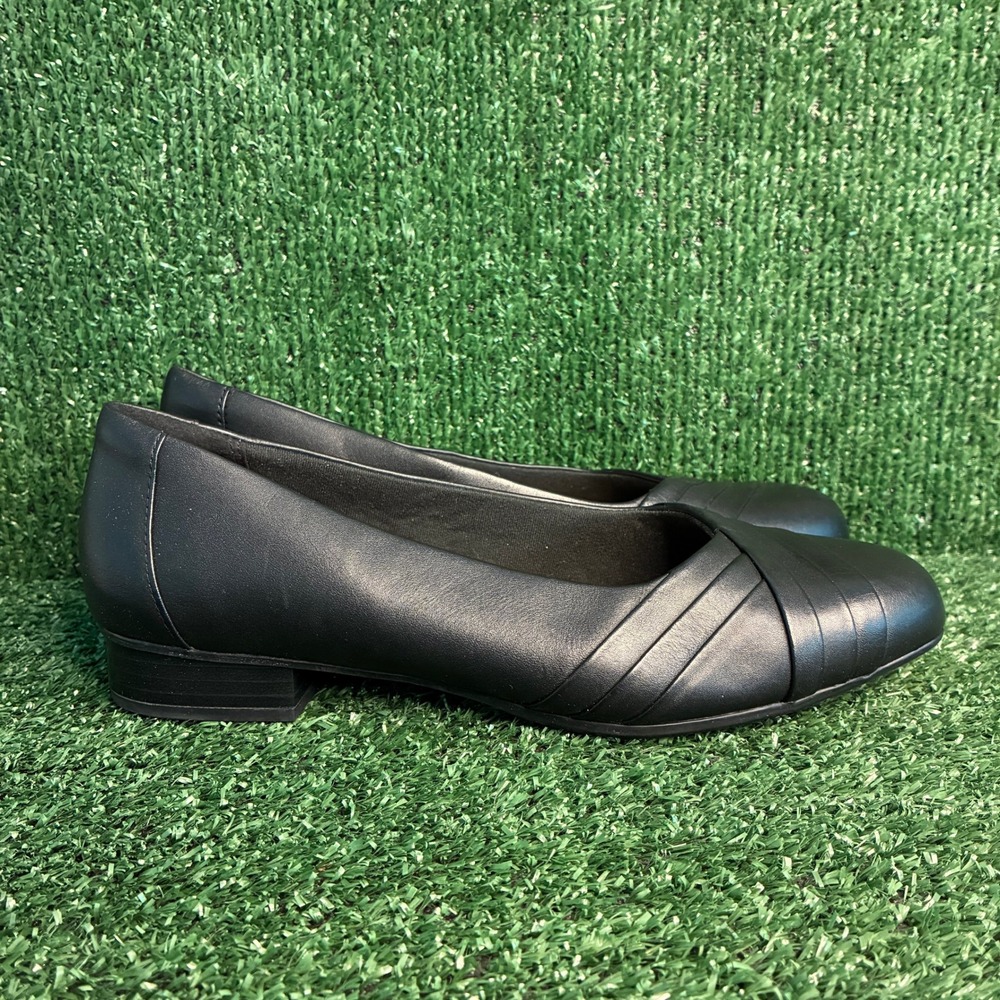NEW Clarks Juliet Petra Leather Cushion Professional Slip On Black Womens 8.5M